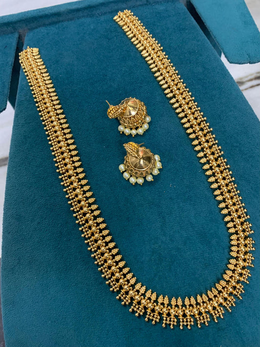 Traditional Gold-Plated Necklace & Jhumka Earring Set