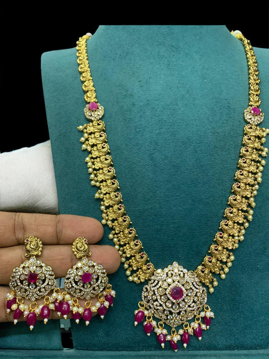 Antique Gold Temple Necklace Set with Ruby Accents