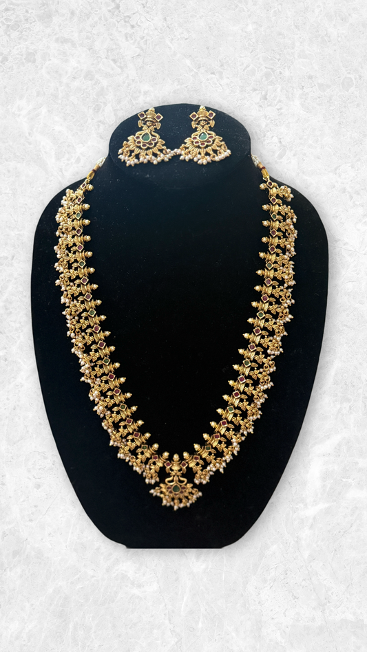 Traditional Floral Gold-Tone Necklace Set