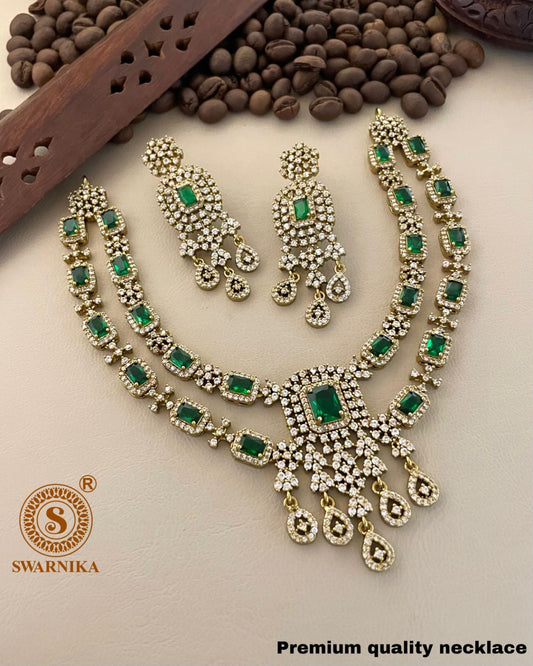 Emerald Elegance Bridal Necklace Set