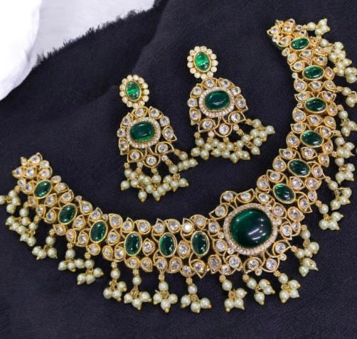 Premium Emerald stone necklace