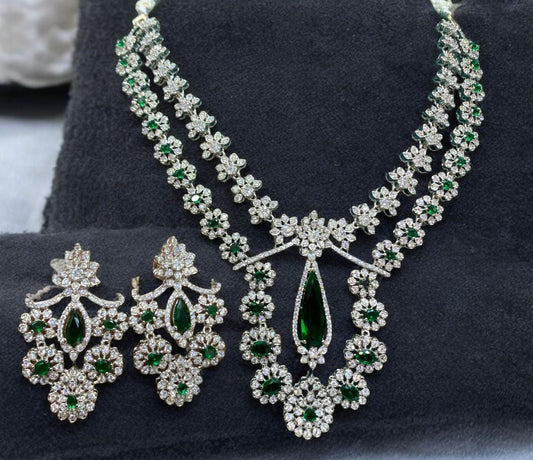 Elegant Emerald & Diamond-Style Necklace Set